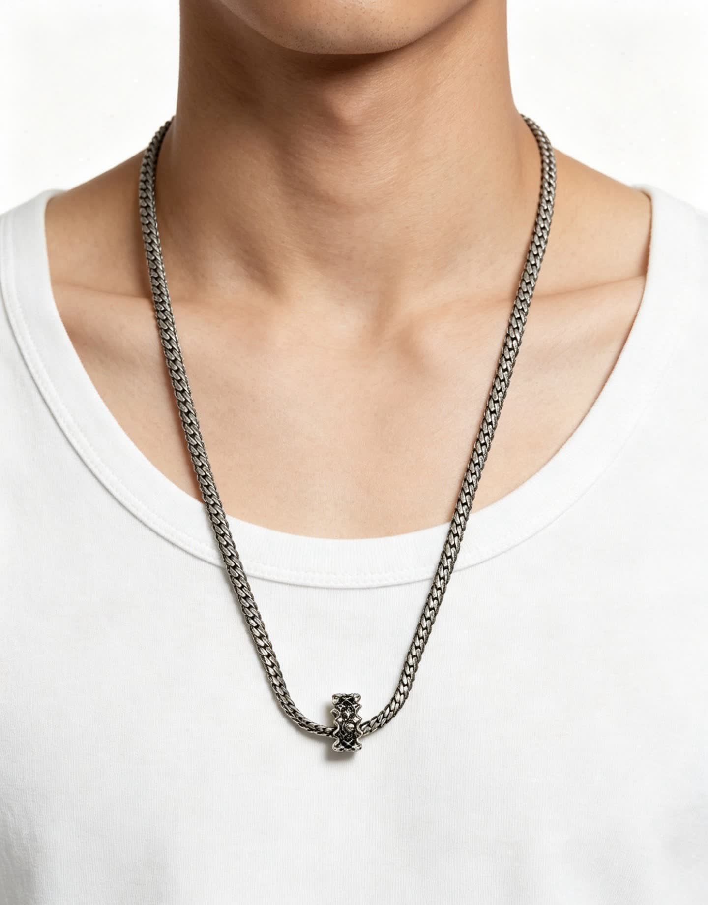 Louis Vuitton Silver Chain Necklace with Flower Pendant